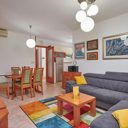 Family Apartment Dubrovnik - Private Jacuzzi Terrace, Private Parking Zewnętrze zdjęcie