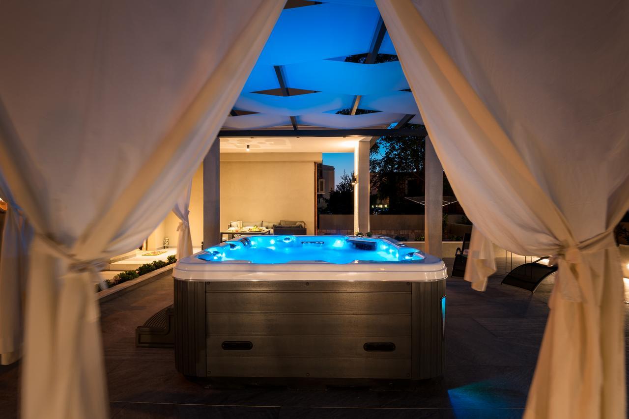 Family Apartment Dubrovnik - Private Jacuzzi Terrace, Private Parking Zewnętrze zdjęcie