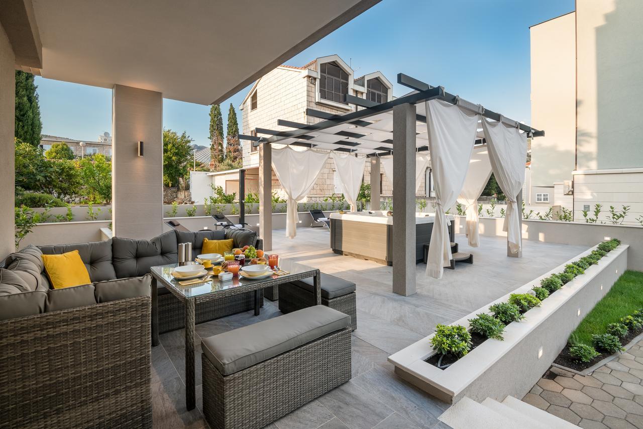 Family Apartment Dubrovnik - Private Jacuzzi Terrace, Private Parking Zewnętrze zdjęcie
